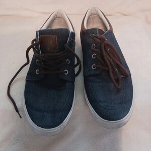 ST JOHN'S BAY Navy blue denim/ canvas sneakers with brown laces MENS SIZE 9.5